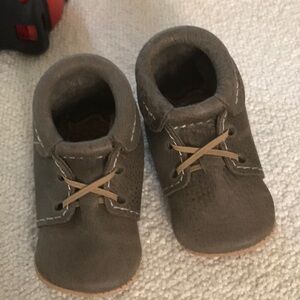 Freshly Picked Kids Moccasins in Gray and Tan